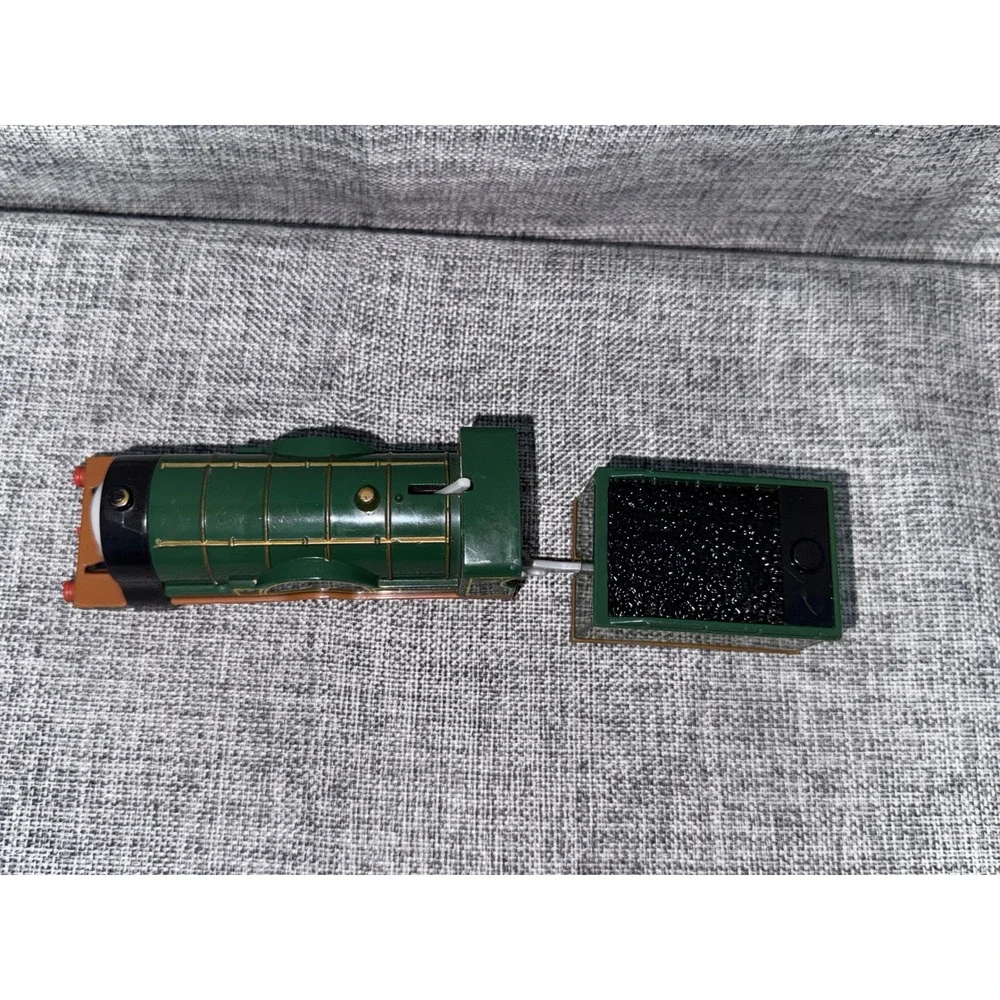Thomas & Friends TrackMaster Emily Motorized Engine Train with Tender Car Green